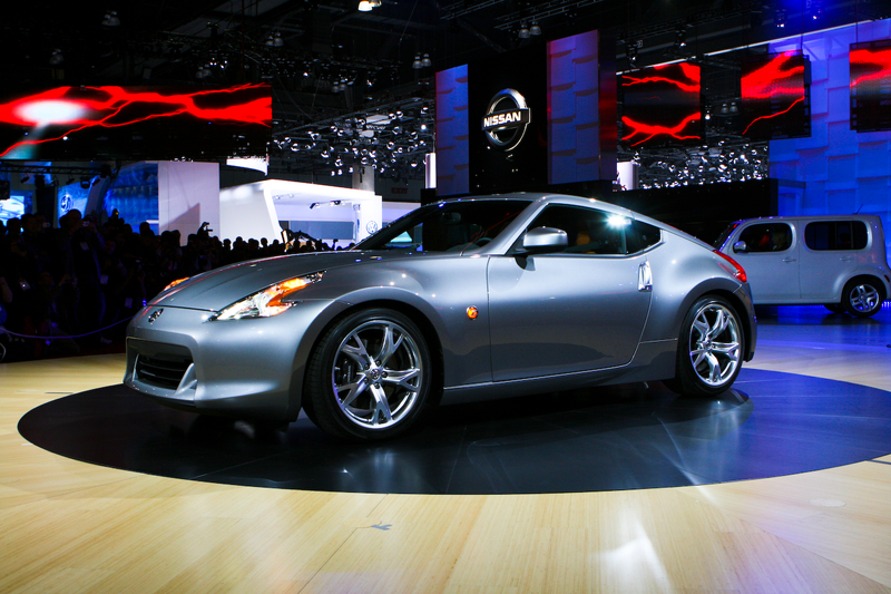 Illustration for article titled 2009 Nissan 370Z Revealed Live With Details